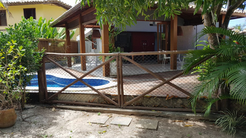 imóvel com 250m² - Praia do Forte - Mata de São João