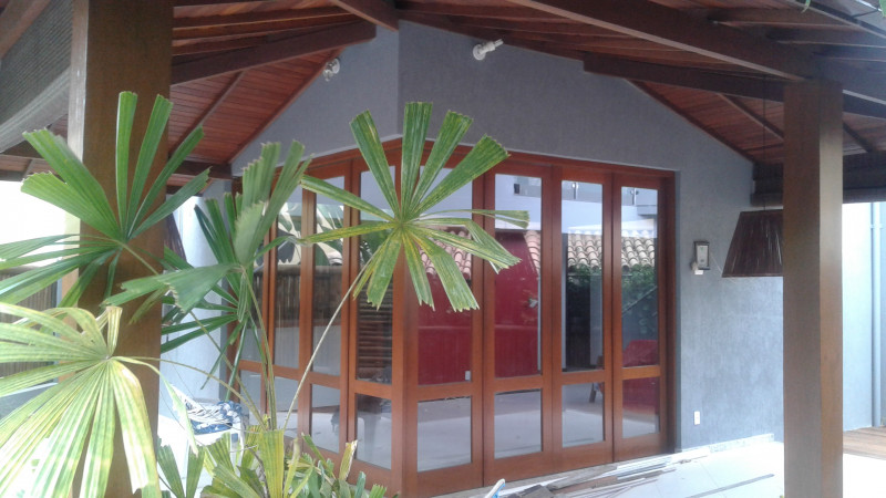imóvel com 250m² - Praia do Forte - Mata de São João