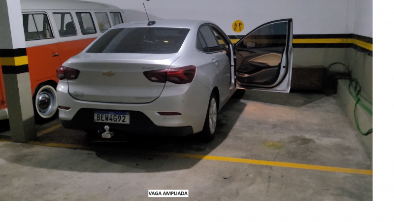 Apartamento à venda Centro com 196m² e 3 quartos por R$ 784.000 - 1192035977-vaga-eclusiva.png