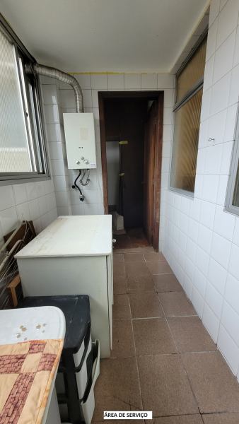 Apartamento à venda Centro com 196m² e 3 quartos por R$ 784.000 - 1708107684-area-de-sevico.png