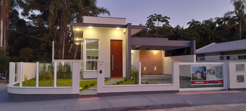 Casa à venda Forquilhas com 140m² e 3 quartos por R$ 750.000 - 1254450508-10.jpg