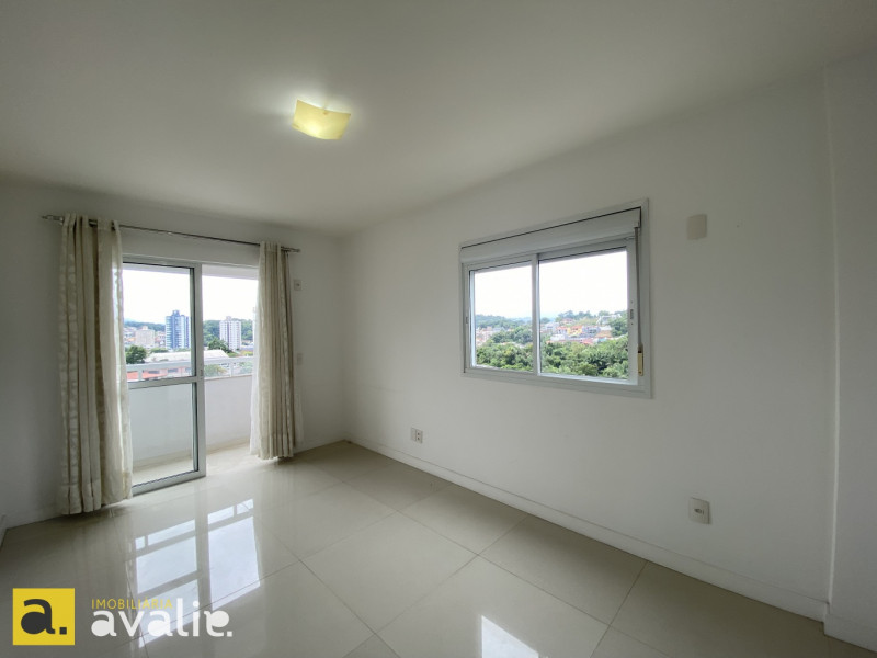 Apartamento à venda Escola Agrícola com 115m² e 3 quartos por R$ 560.000 - 986386609-suitev1.jpg