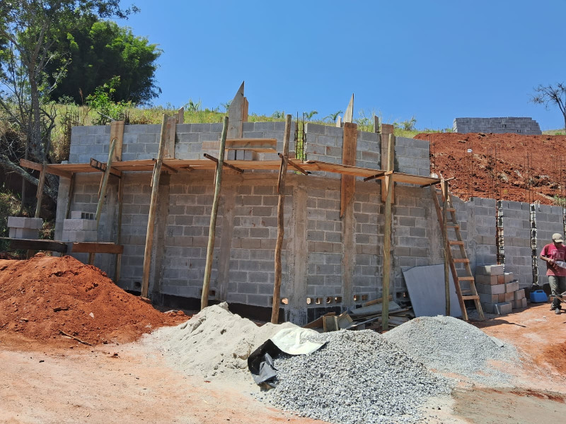 imóvel com 1308m² - Paiol - Taubaté