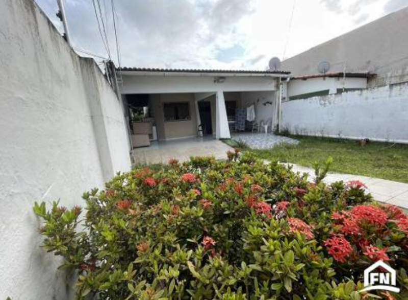 Casa à venda Nova Parnamirim com 225m² e 3 quartos por R$ 280.000 - 141991830-casa-frente-1.png