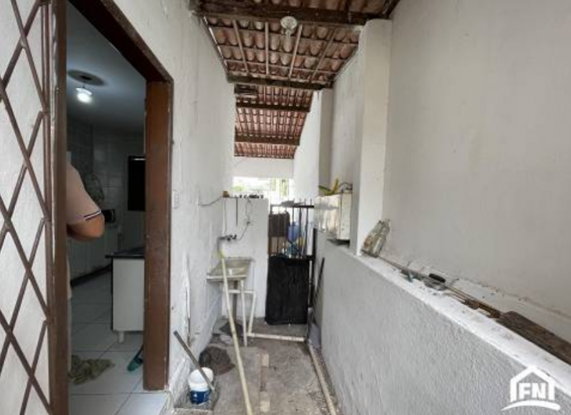 Casa à venda Nova Parnamirim com 225m² e 3 quartos por R$ 280.000 - 1481103375-casa-area-de-servico.png