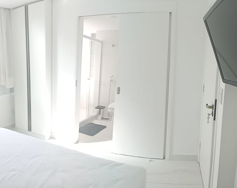 Apartamento à venda Leblon com 100m² e 3 quartos por R$ 1.900.000 - 700886674-img-20220514-wa0059.jpg