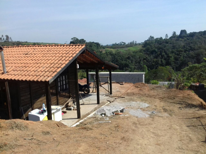 imóvel com 110m² - Centro - Salesópolis