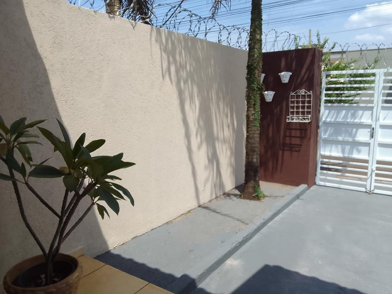 Casa à venda (L-10) com 60m² e 2 quartos por R$ 295.000 - 584071542-402891081-839453414853660-7850780157445602470-n.jpg