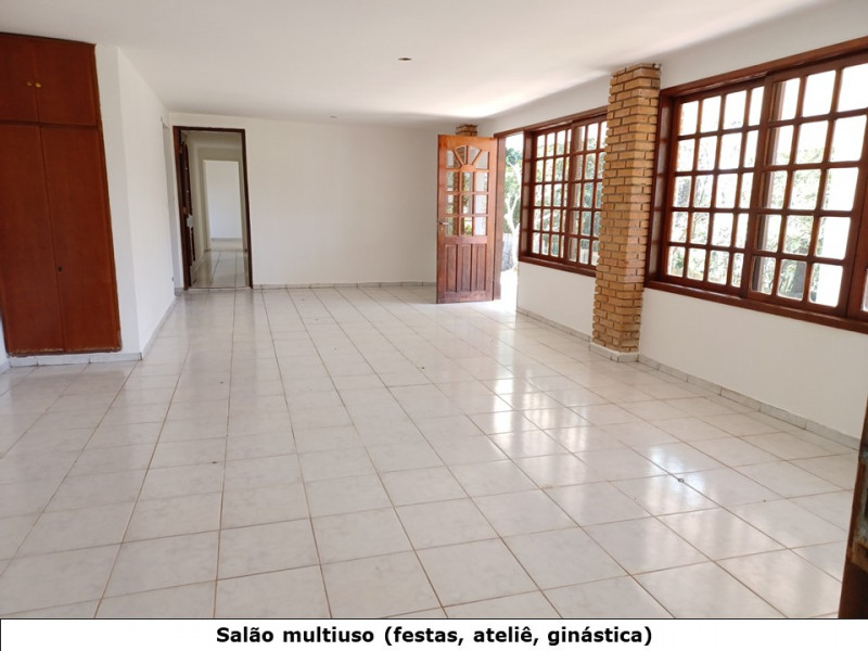 Casa de condomínio à venda Granja Viana com 486m² e 4 quartos por R$ 1.600.000 - 1733314824-slide7.JPG