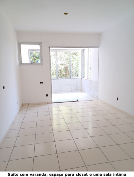 Casa de condomínio à venda Granja Viana com 486m² e 4 quartos por R$ 1.600.000 - 530839710-slide1.JPG