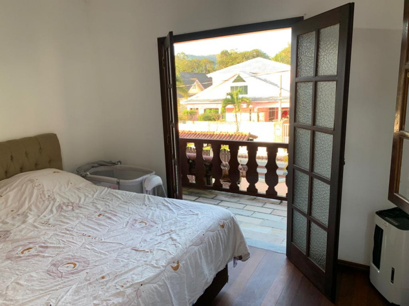 Casa de condomínio à venda Taquara com 780m² e 4 quartos por R$ 2.000.000 - 1210128741-15dcf6e1-2562-4410-a478-eb7978526772.jpeg