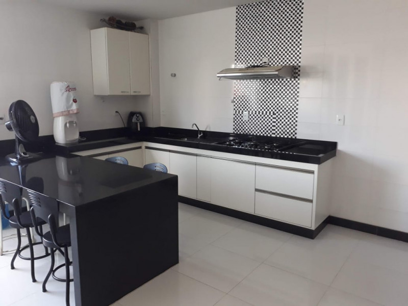 imóvel com 270m² - Santo Agostinho - Governador Valadares
