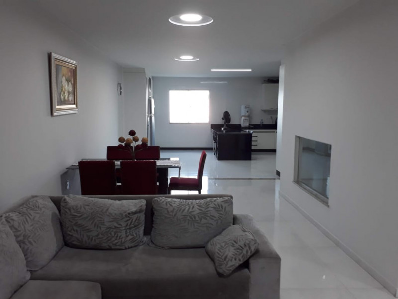 imóvel com 270m² - Santo Agostinho - Governador Valadares