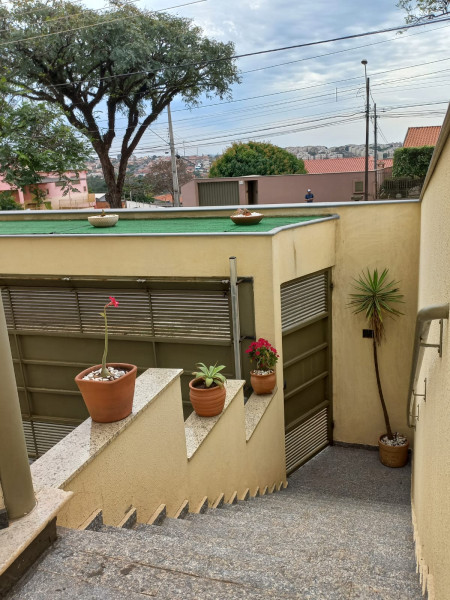 imóvel com 297m² - Jardim do Sol - Londrina