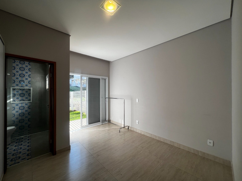 Casa de condomínio à venda Terras de Santa Teresa com 313m² e 4 quartos por R$ 1.999.000 - 1072747117-9e9801f7-124a-40e3-aa46-3d73eba362dc.jpeg