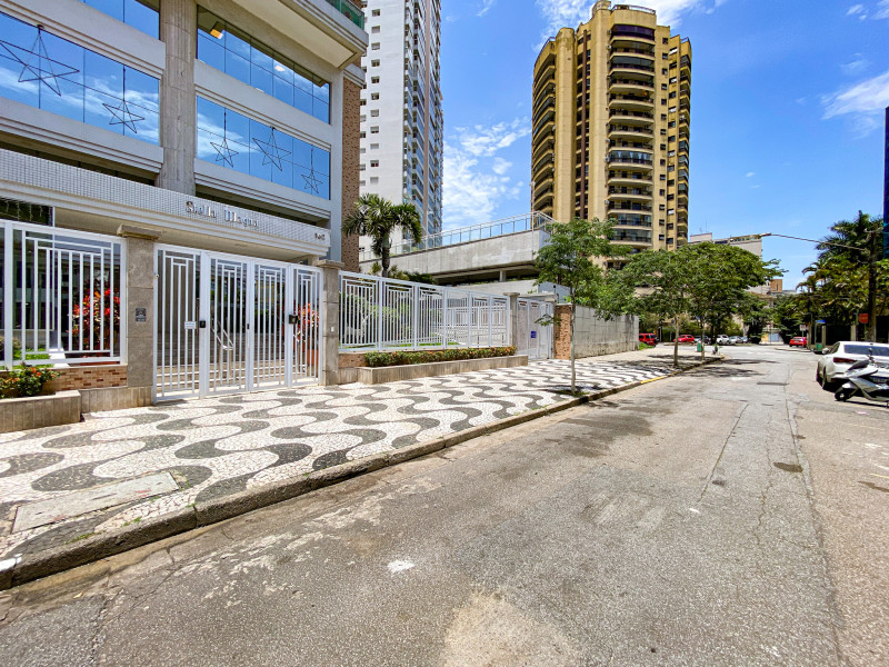 Apartamento à venda Ponta da Praia com 125m² e 3 quartos por R$ 1.600.000 - 143212207-100-1.jpg