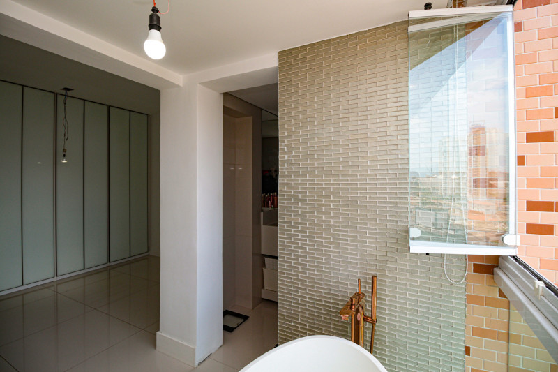 Apartamento à venda Ponta da Praia com 125m² e 3 quartos por R$ 1.600.000 - 2005933327-35.JPG