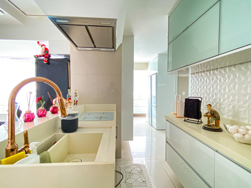 Apartamento à venda Ponta da Praia com 125m² e 3 quartos por R$ 1.600.000 - 2141004761-12.jpg