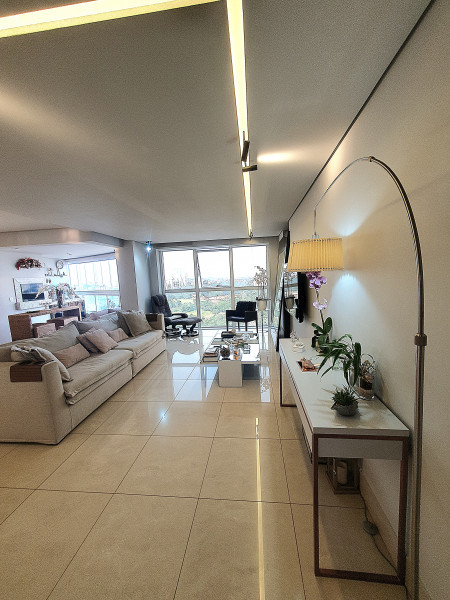 imóvel com 156m² - Bela Suiça - Londrina