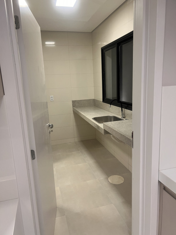 imóvel com 300m² - Ipiranga - Teofilo Otoni