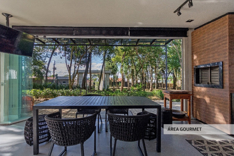 Casa de condomínio à venda Butiatuvinha com 345m² e 3 quartos por R$ 3.600.000 - 1057501829-05-churrasqueira-com-let.jpg