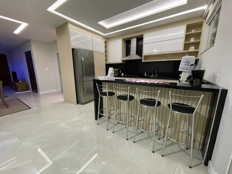 Casa à venda Centro com 383m² e 4 quartos por R$ 1.500.000 - 268184281-inbound7023599950762960021.jpg