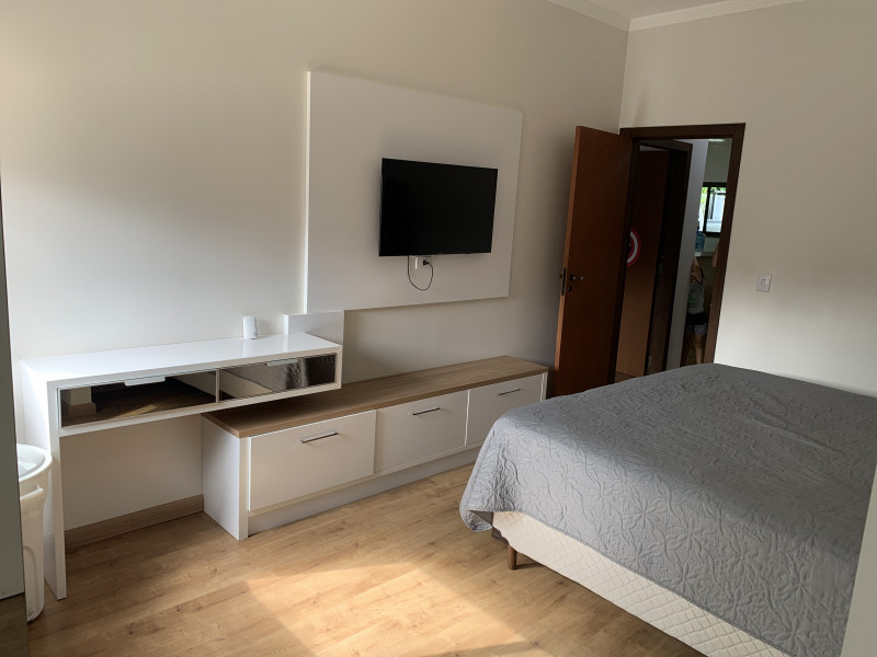 Casa à venda Centro com 200m² e 3 quartos por R$ 850.000 - 1054432671-img-8119.jpeg