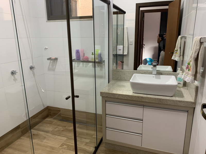Casa à venda Centro com 200m² e 3 quartos por R$ 850.000 - 1376043006-img-8114.jpeg