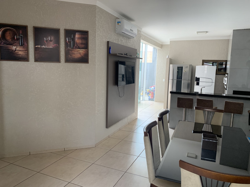 Casa à venda Centro com 200m² e 3 quartos por R$ 850.000 - 1535236673-img-8121.jpeg