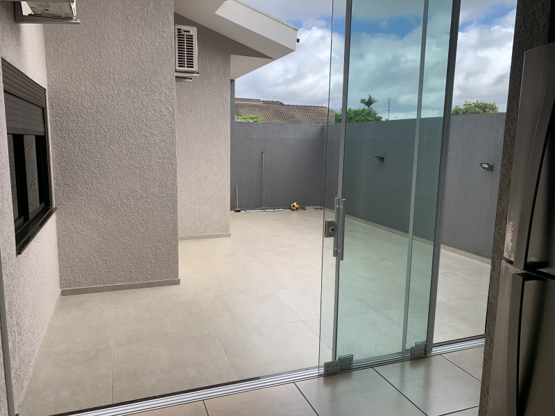 Casa à venda Centro com 200m² e 3 quartos por R$ 850.000 - 2067620538-img-8123.jpeg