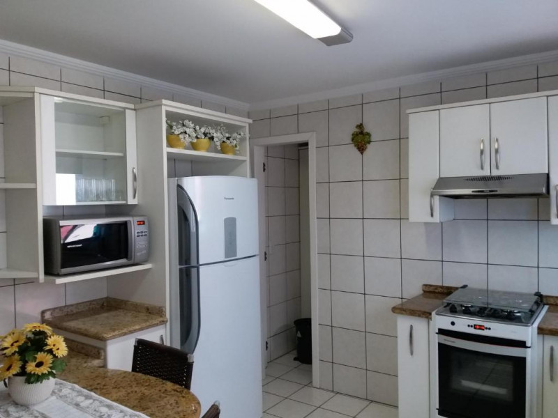 Apartamento à venda Centro com 367m² e 3 quartos por R$ 5.000.000 - 602821165-cozinha-camboriu.jpg