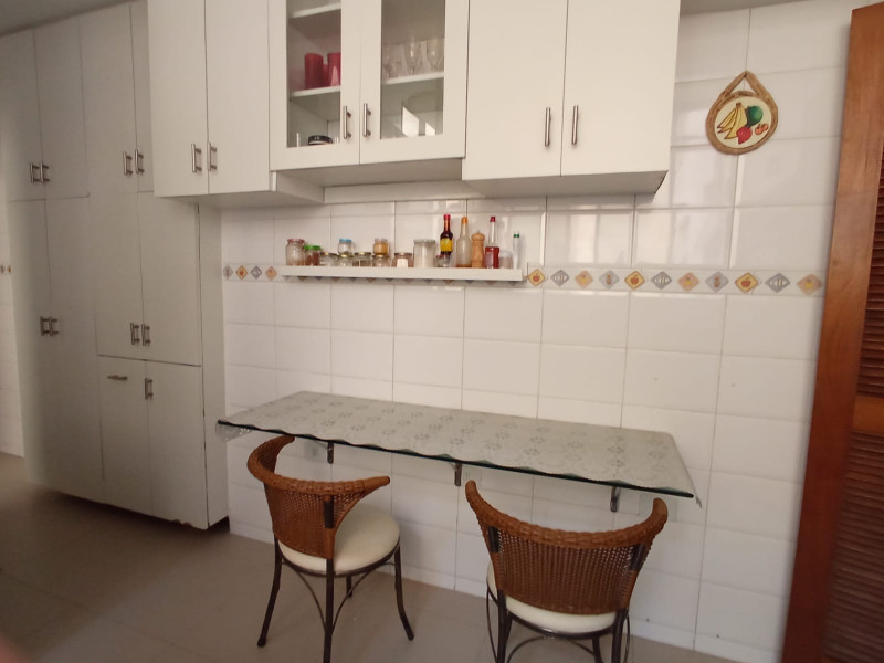 Apartamento à venda Copacabana com 120m² e 3 quartos por R$ 1.300.000 - 628783067-00275582-1253-40ea-9892-98ba56b7b867.jpeg