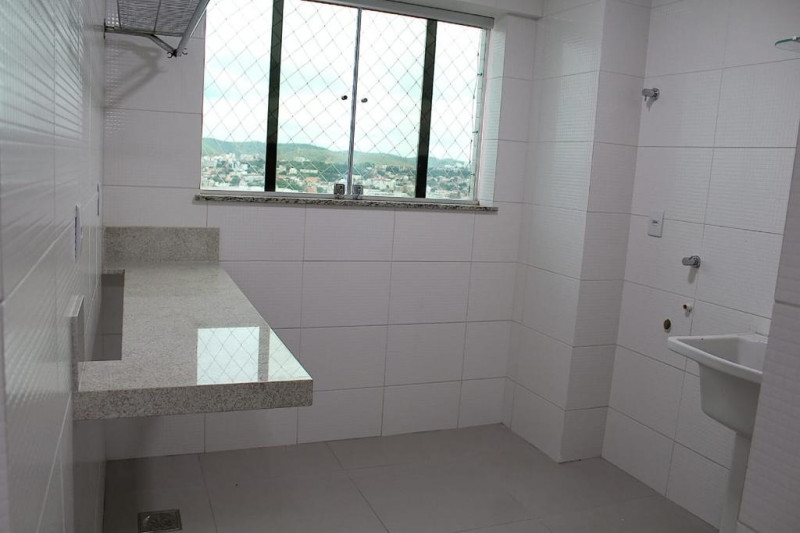 imóvel com 130m² - Centro - Governador Valadares
