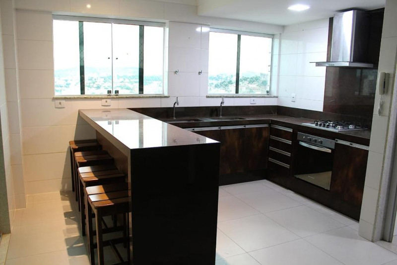 imóvel com 130m² - Centro - Governador Valadares