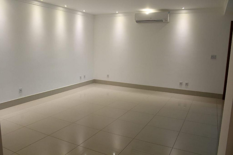 imóvel com 130m² - Centro - Governador Valadares