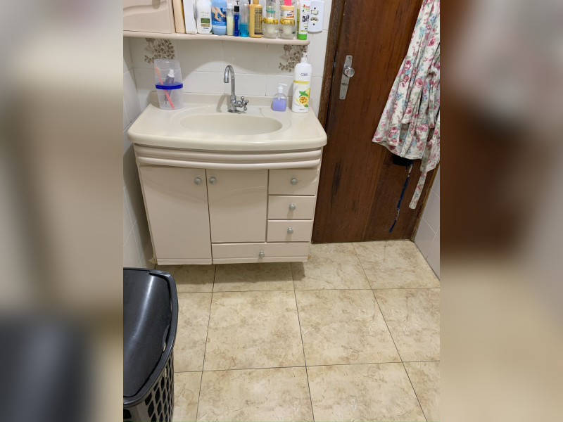 Casa à venda Jardim São Carlos (Zona Leste) com 200m² e 3 quartos por R$ 580.000 - banheiro-casa-2.jpg