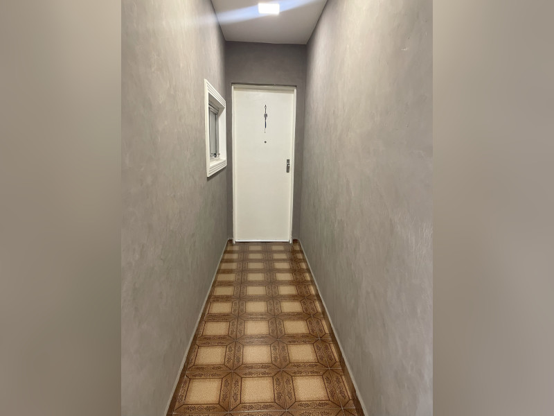 Casa à venda Jardim São Carlos (Zona Leste) com 200m² e 3 quartos por R$ 580.000 - corredor-acesso-cozinha-com-area-gourmet-1.jpg