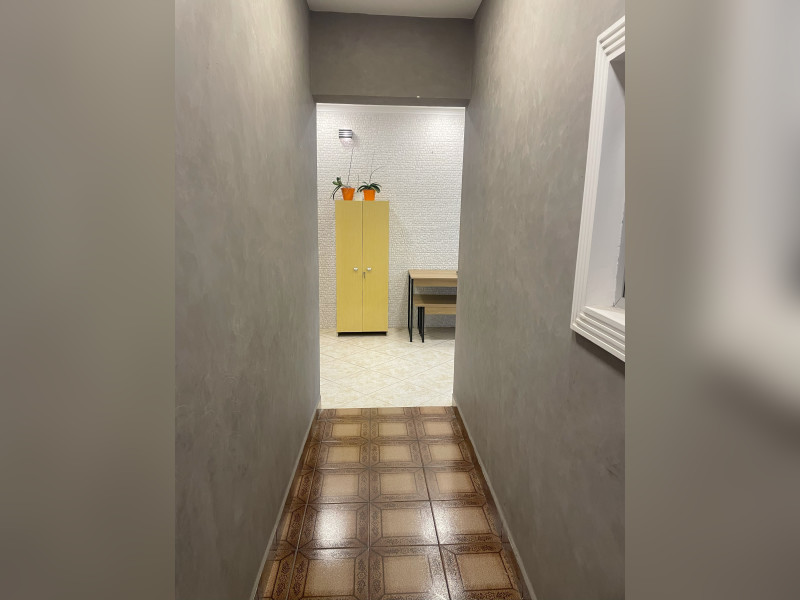 Casa à venda Jardim São Carlos (Zona Leste) com 200m² e 3 quartos por R$ 580.000 - corredor-acesso-cozinha-com-area-gourmet-2.jpg