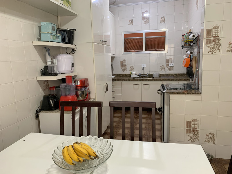 Casa à venda Jardim São Carlos (Zona Leste) com 200m² e 3 quartos por R$ 580.000 - cozinha-2.jpg