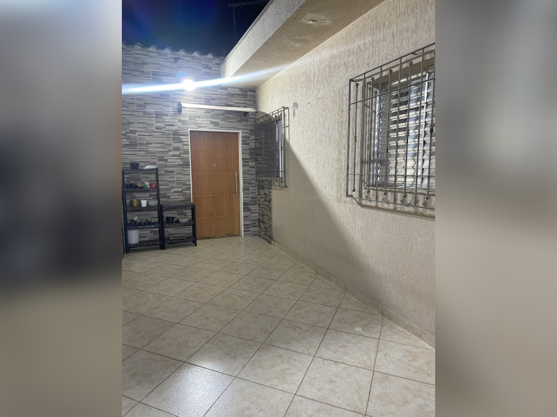 Casa à venda Jardim São Carlos (Zona Leste) com 200m² e 3 quartos por R$ 580.000 - quintal-2.jpg