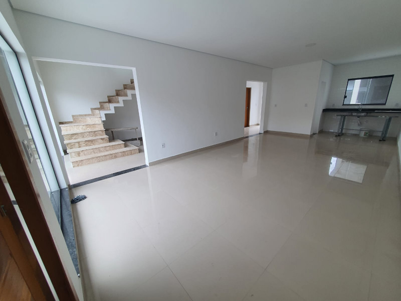 Casa à venda Villa Di Cesar com 167m² e 3 quartos por R$ 840.000 - 842536030-inbound6244920342288289915.jpg