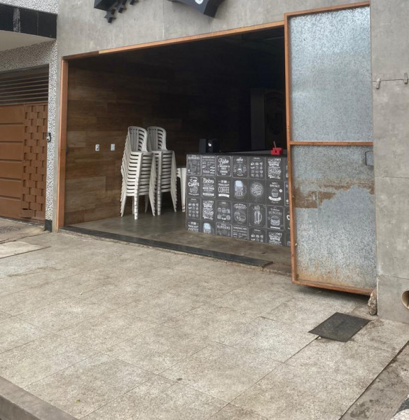 imóvel com 280m² - São Pedro - Governador Valadares