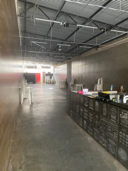 imóvel com 280m² - São Pedro - Governador Valadares