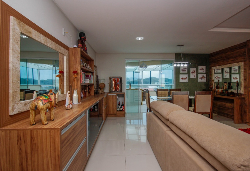 imóvel com 138m² - Centro - Imbituba