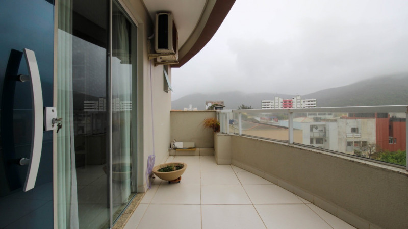 imóvel com 138m² - Centro - Imbituba