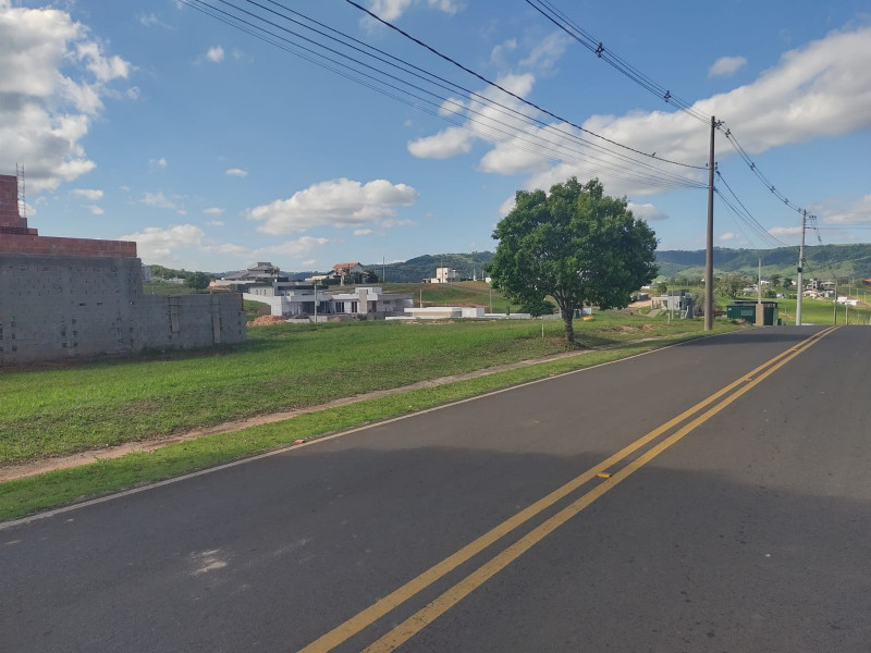 Terreno à venda centro com 450m² e 1 quarto por R$ 78.000 - 1037201347-imagem-do-whatsapp-de-2023-10-21-as-21.jpg