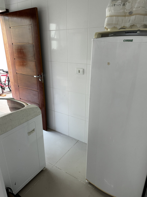 imóvel com 189m² - Balneário São João Batista - Peruíbe