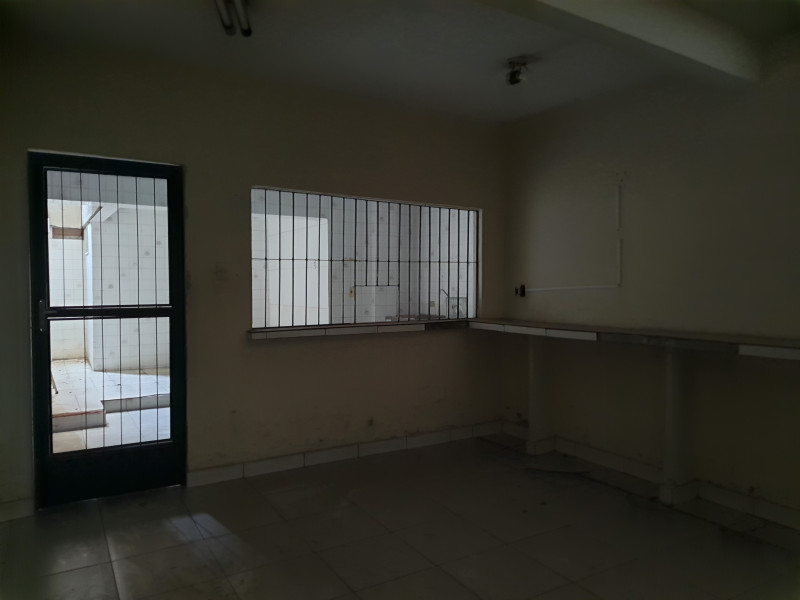 imóvel com 300m² - Jardim José Bonifácio - São João de Meriti