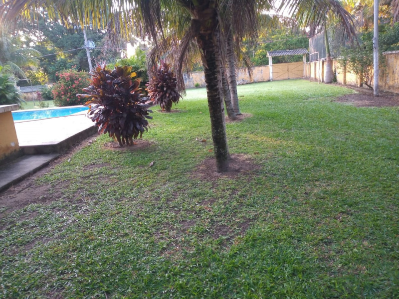 imóvel com 4900m² - Santa Candida - Itaguai