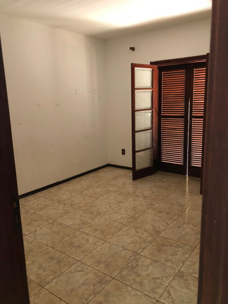 imóvel com 407m² - Jardim Shangri-lá - Itapetininga